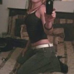 Meet your Posher, Cynthia